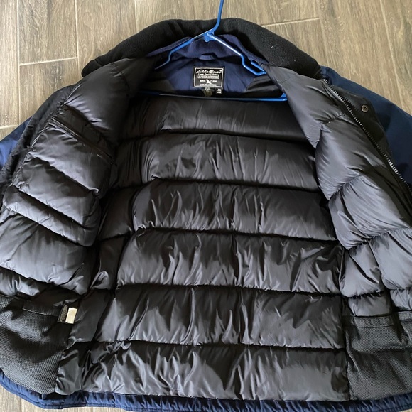 Eddie Bauer Men’s Winter Jacket Goose Down Filled Size Med ❄️🌬🌨 - Picture 6 of 11
